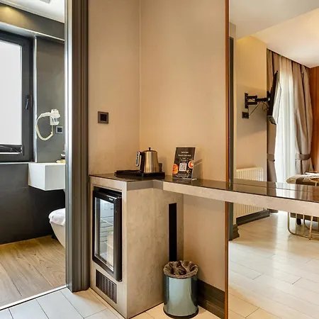 Santra 2* Κωνσταντινούπολη