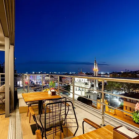 Ξενοδοχείο Santra 2*