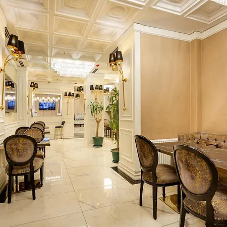 Santra Hotel 2*