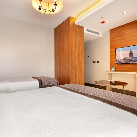 Hotel Santra